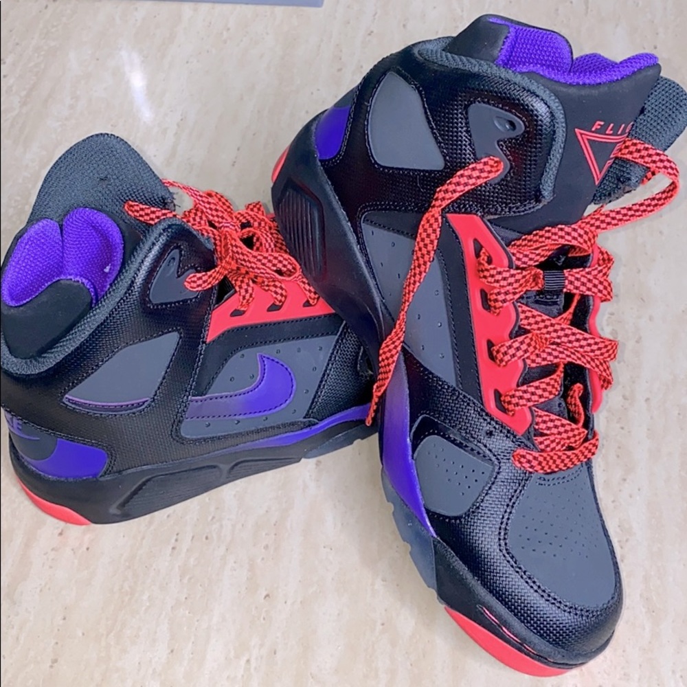 Flight Nike Sneakers